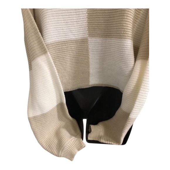 Jessica Simpson cream & offwhite colorblock ribbed neckline sweater size Large - Picture 9 of 12